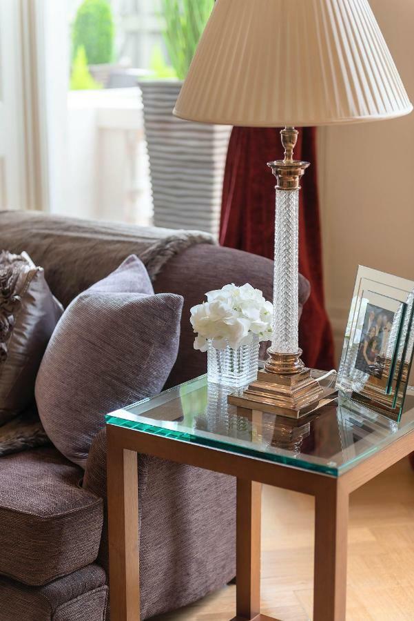 Grand Ambassadorial Duplex Apartment Hyde Park Londen Buitenkant foto